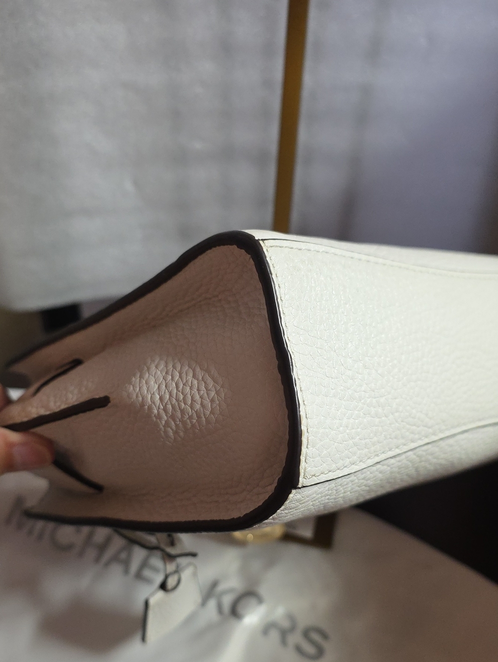Michael Kors White Pebbled Leather Crossbody Hamilton Traveler Nwt - Picture 11 of 16